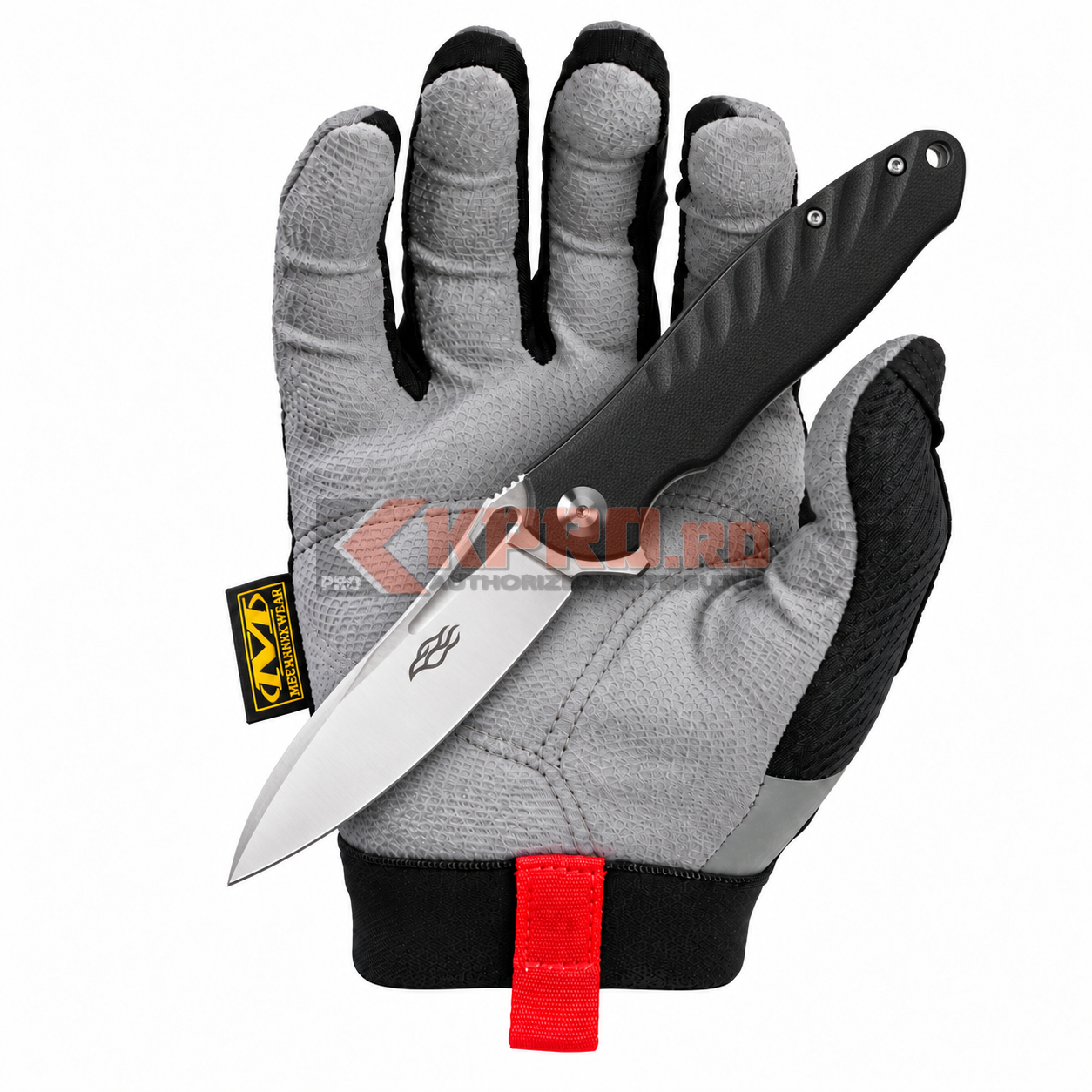 Cutit Ganzo Firebird deschidere asistata FH71-BK — fotografie cu mănușă KPRO Cutit Ganzo Firebird deschidere asistata FH71-BK ținut în mănușă, watermark KPRO.ro
