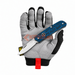 Briceag EDC Boker Tech Tool Blue Damast 01BO557 ținut în mănușă, watermark KPRO.ro