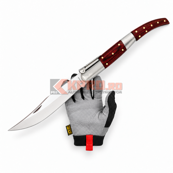 Briceag Spaniol Cricket 48 Albainox Arabic Rosu 01094 ținut în mănușă, watermark KPRO.ro