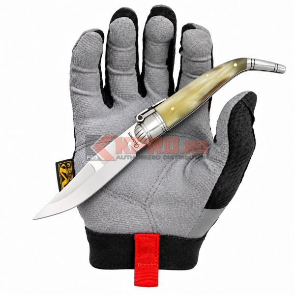 Briceag Cricket Albainox Sevillana 18 Corn Taur 01054 ținut în mănușă, watermark KPRO.ro