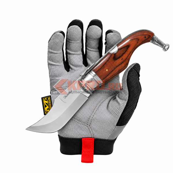 Briceag Cricket Albainox Capaora 22 Stamina Rosu 01042 ținut în mănușă, watermark KPRO.ro