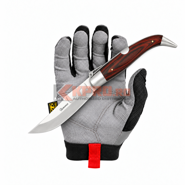 Briceag Spaniol Cricket 21 Albainox Teja Rosu 01164 ținut în mănușă, watermark KPRO.ro