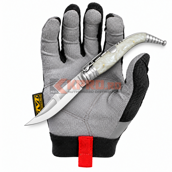 Briceag Spaniol Cricket 18 Albainox Bandolera Perla 01173 ținut în mănușă, watermark KPRO.ro